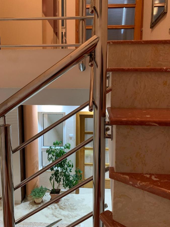 Guest House Nuhii Ulcinj Eksteriør billede