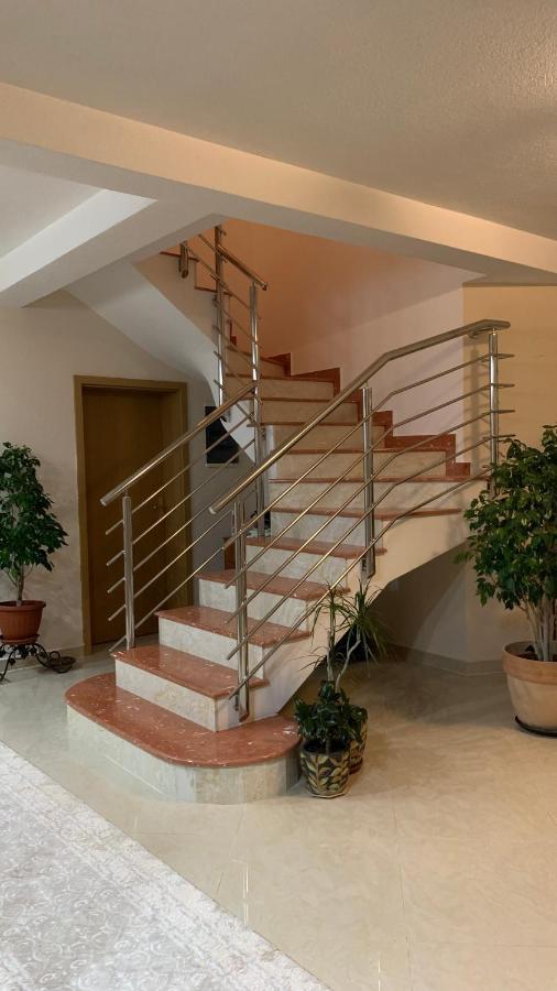 Guest House Nuhii Ulcinj Eksteriør billede